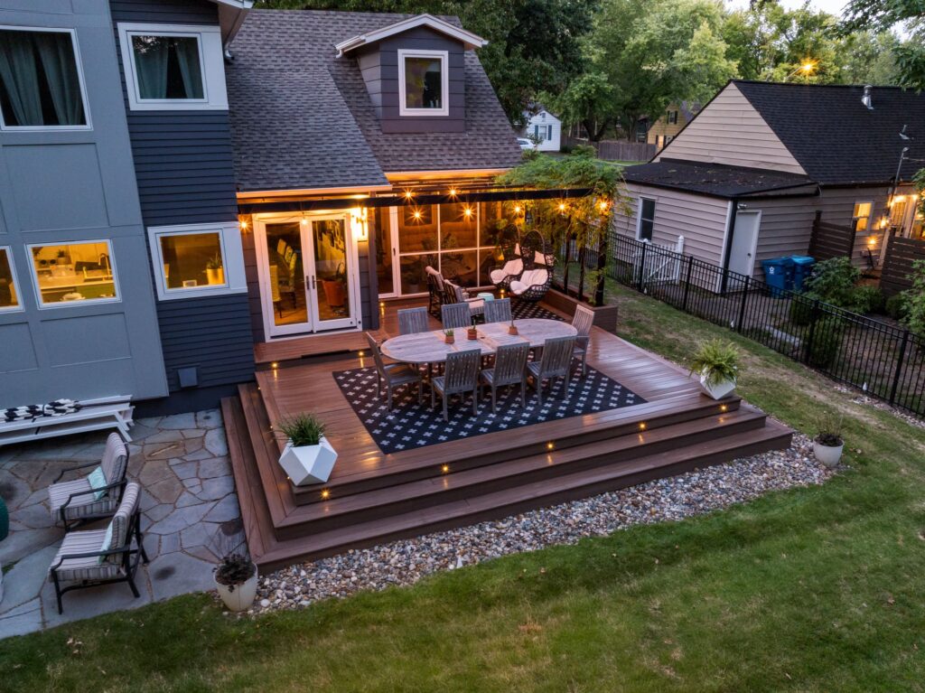 Deck in Prairie Village (5)