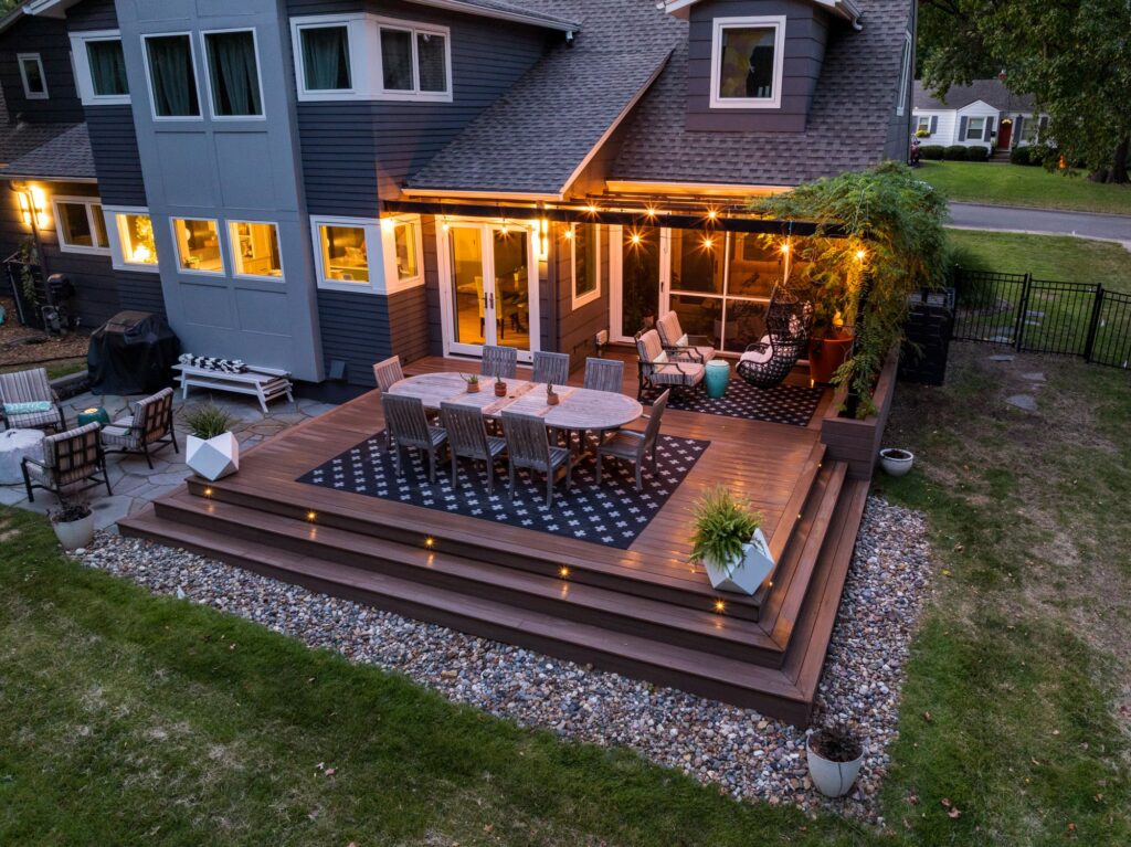 Deck in Prairie Village (6)