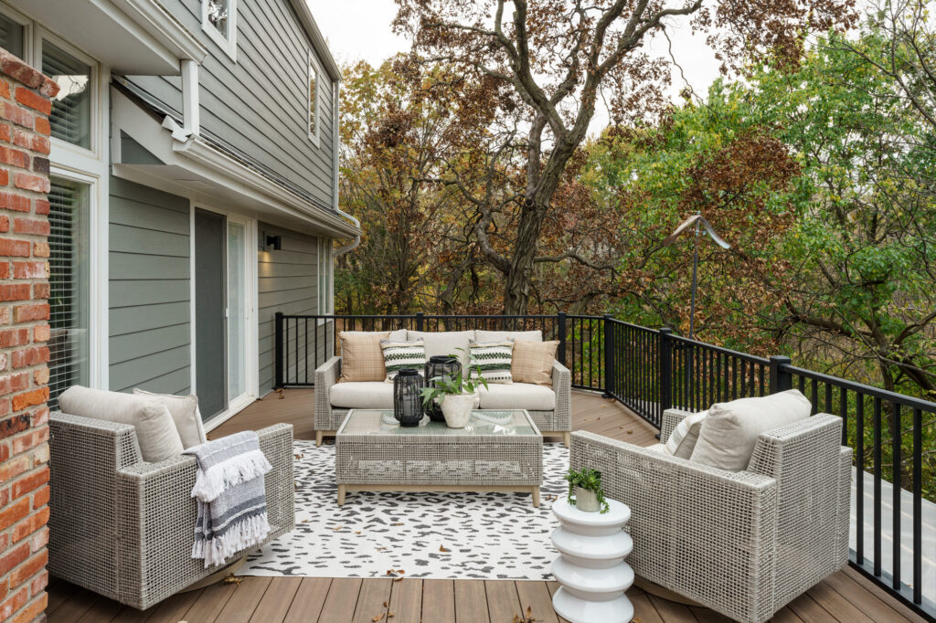 Shawnee Deck (4)